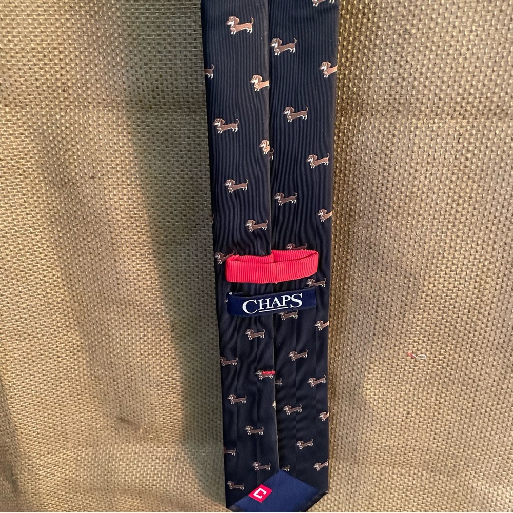 CHAPS Men’s Necktie with Dachshund for Pet Lovers - Picture 5 of 7